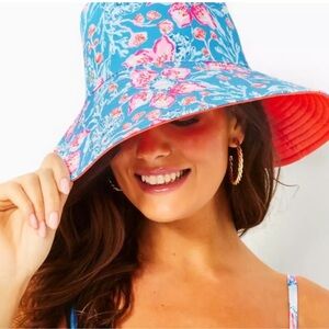 Lilly Pulitzer 🆕 “Let’s Go Cha Cha” Sun Glo Bucket Hat SPF 50+ NWOT